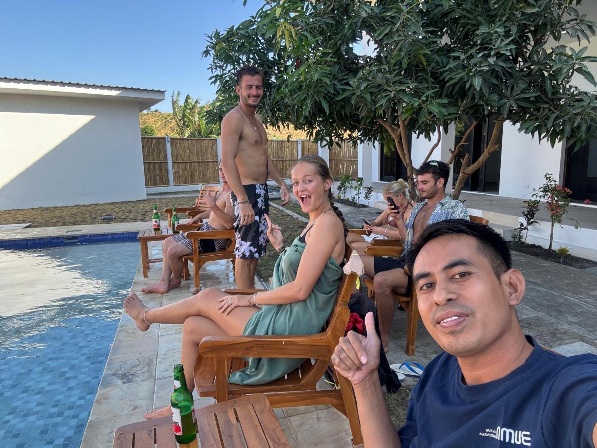 Satu Hati Hotel Ekas Exteriör bild