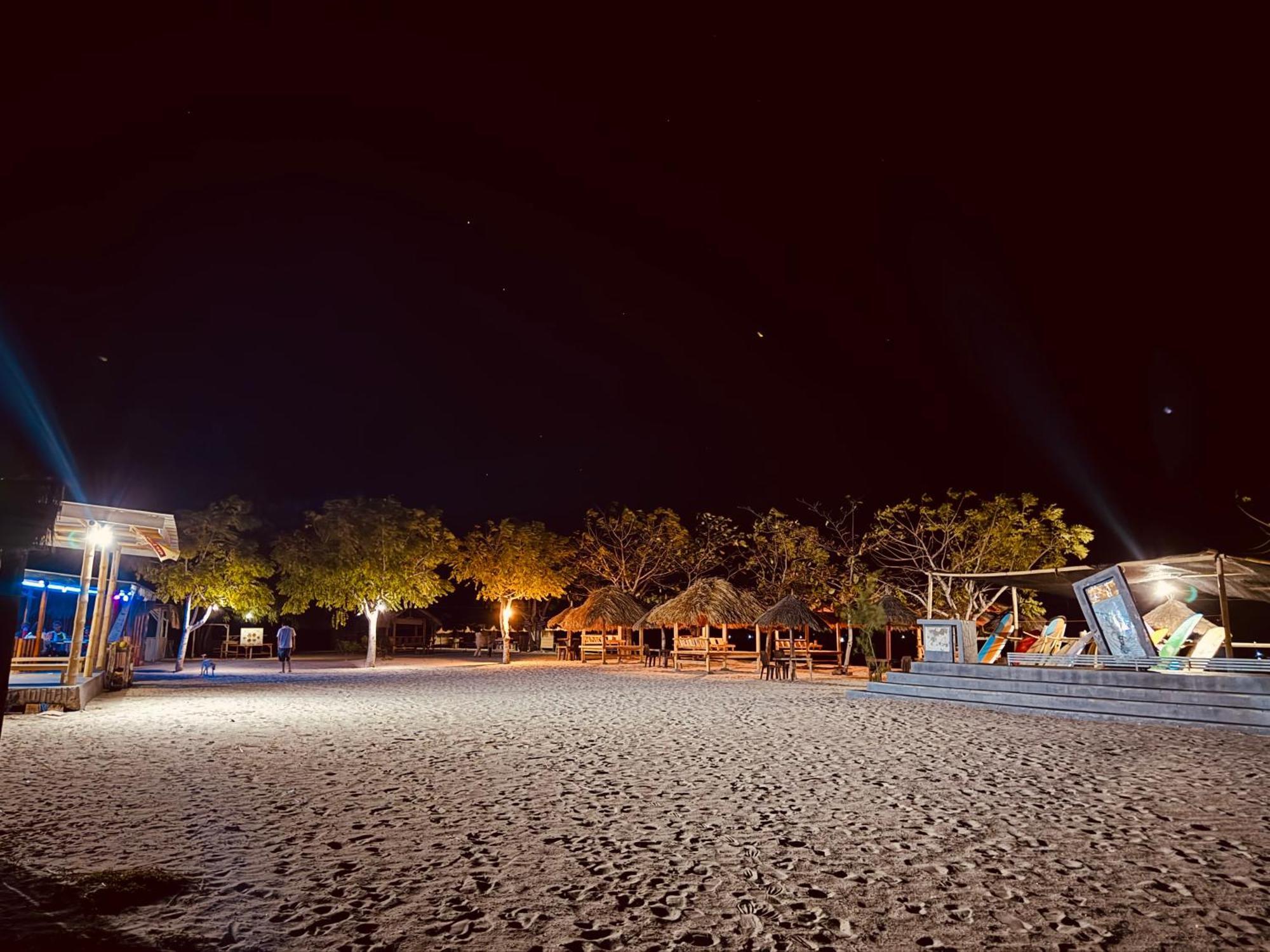 Satu Hati Hotel Ekas Exteriör bild